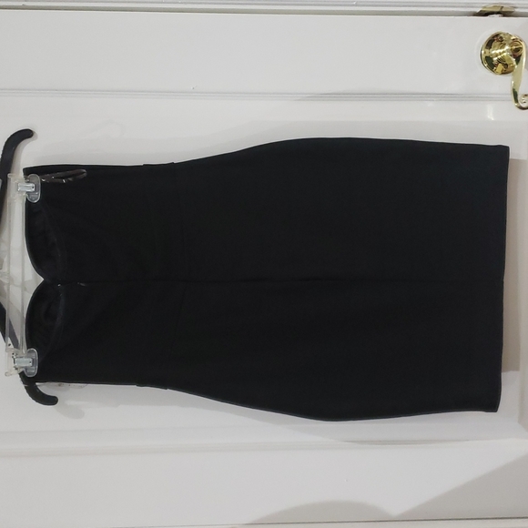 Haute  Monde - Picture 2 of 3